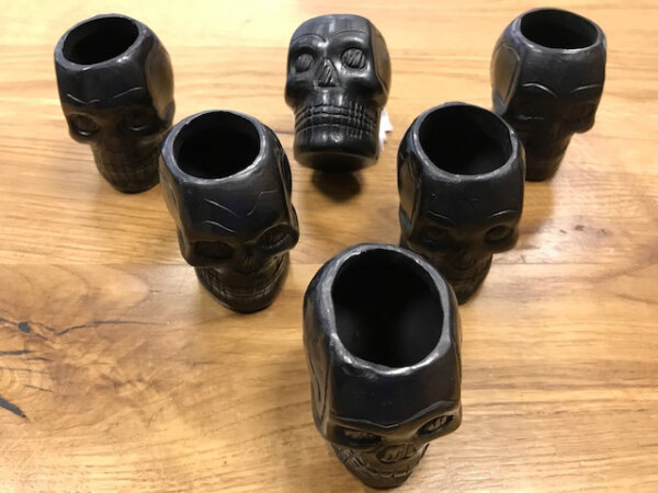 Tequilero Calavera Baro Negro Artesanal Eigenimport